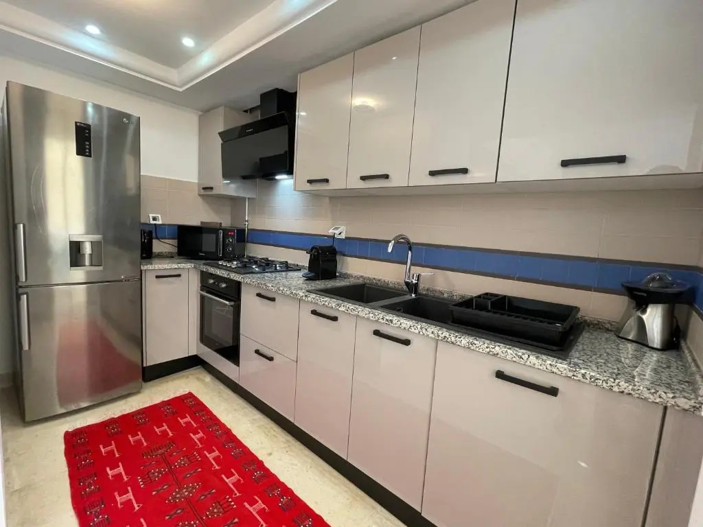 Bright Flat Lac 2 Tunis