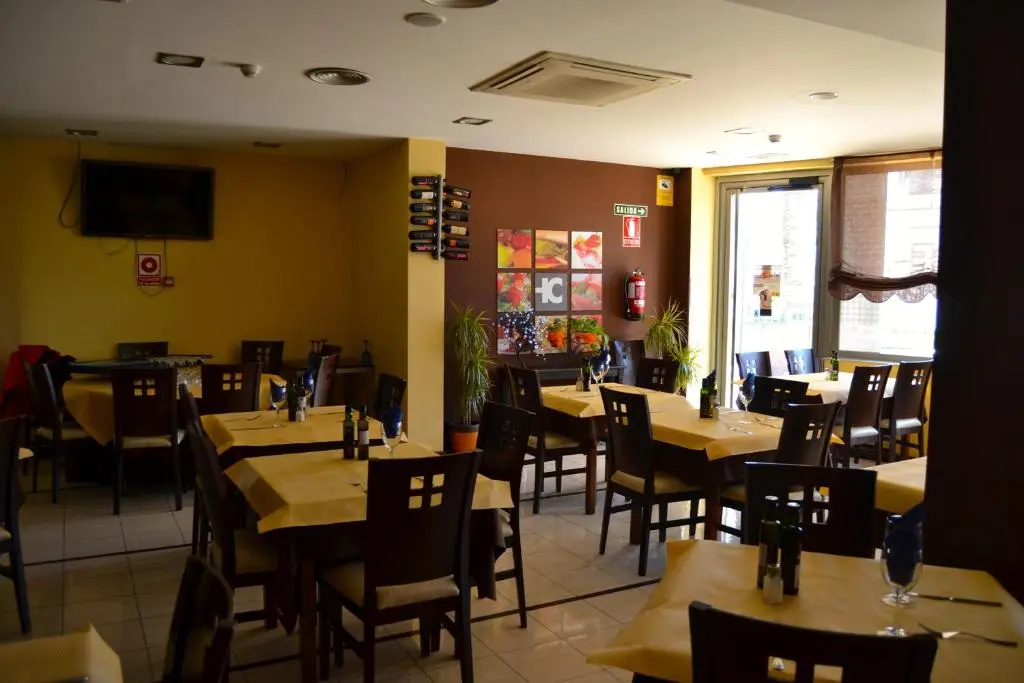 Hotel El Cruce Moraleda
