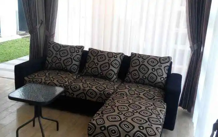 Comfortable 4BR Villa in Batu City at Villa Kapal