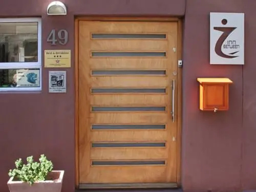 Inn Between