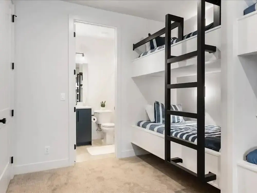 Lula Inez Game Paradise 4 Bedroom Townhouse