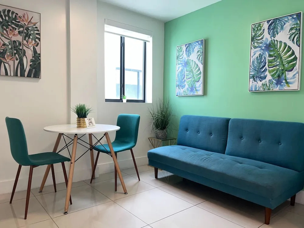 Miami Suite 305