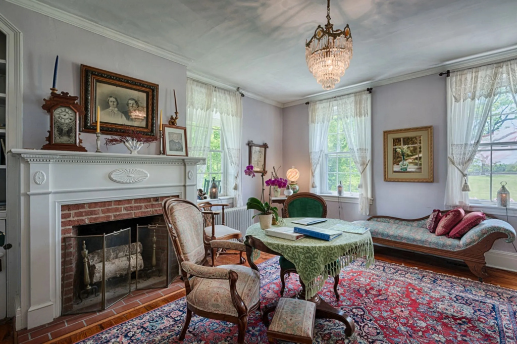Lightner Farmhouse B&B