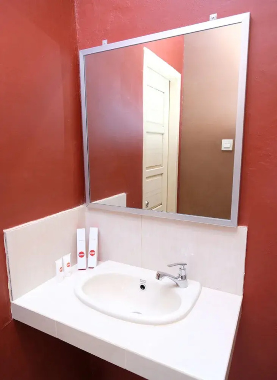 Mars Residence Syariah by OYO Rooms