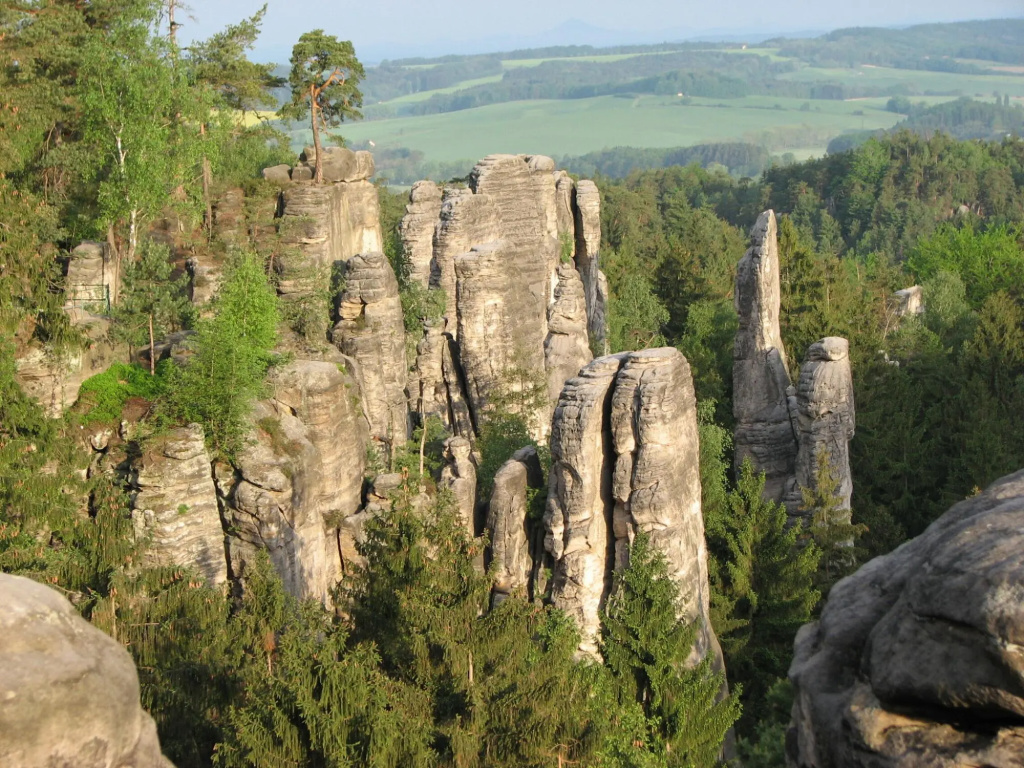 Tranquil North Bohemia Getaway