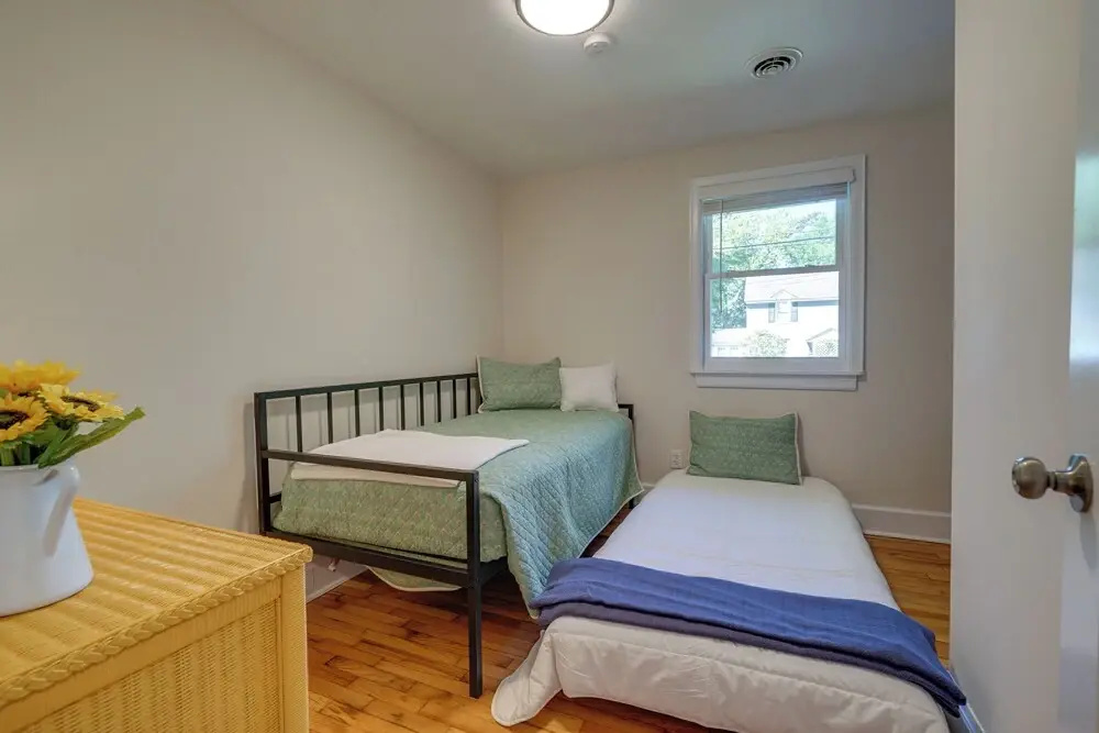 Stylish Wilmington Home, 2 Mi to Riverwalk!