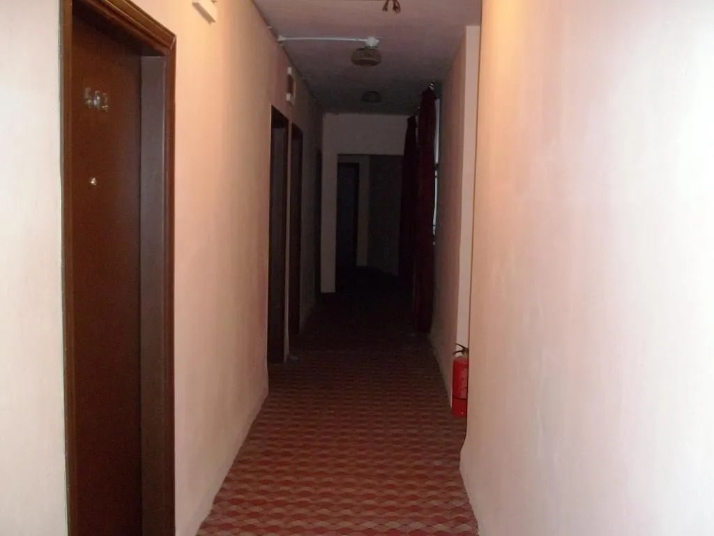 Mamaya Hotel