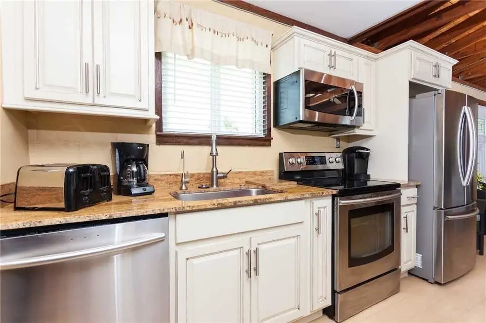 Seashell - Three Bedroom Home