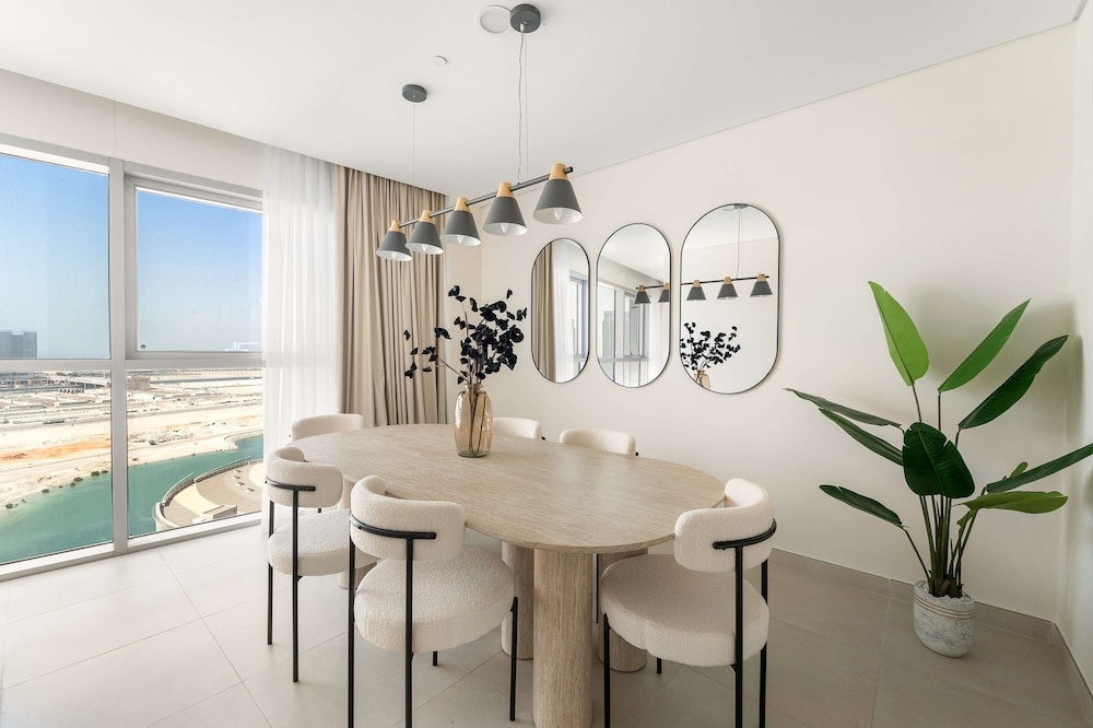 Silkhaus Large 3BR Maid Room in Radiant Viewz