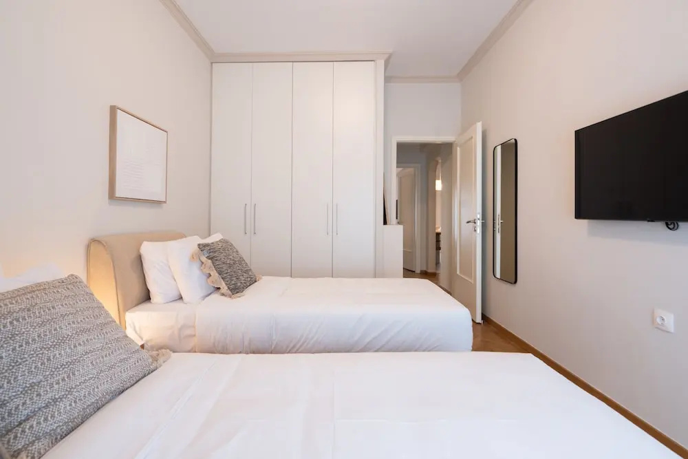 Digital Nomad Friendly Apt in Athens