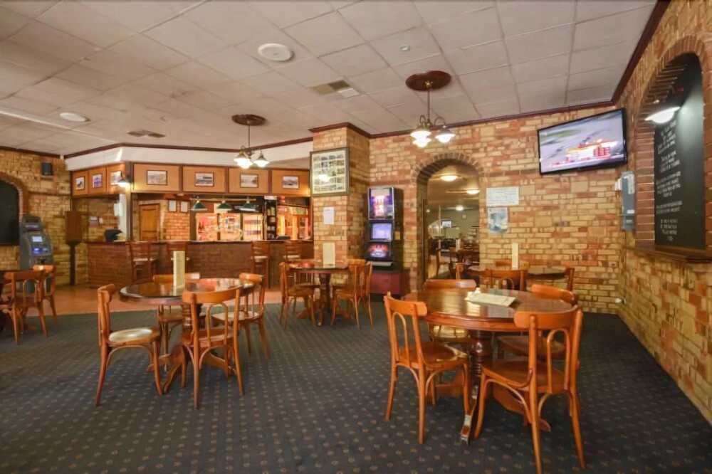 Albion Hotel