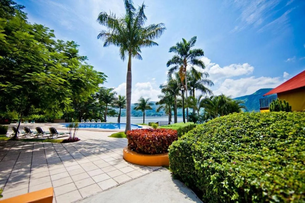 Santa María Resort