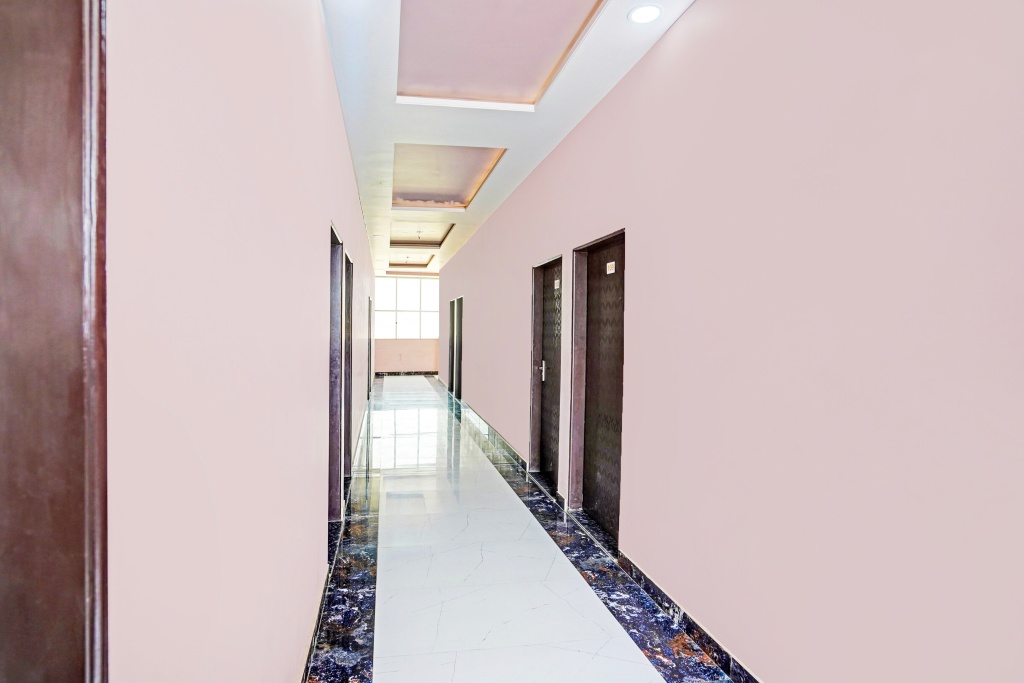 Hotel O Mansarovar Sector 8 Formerly Hotel KV Palace Mansarover Metro Station