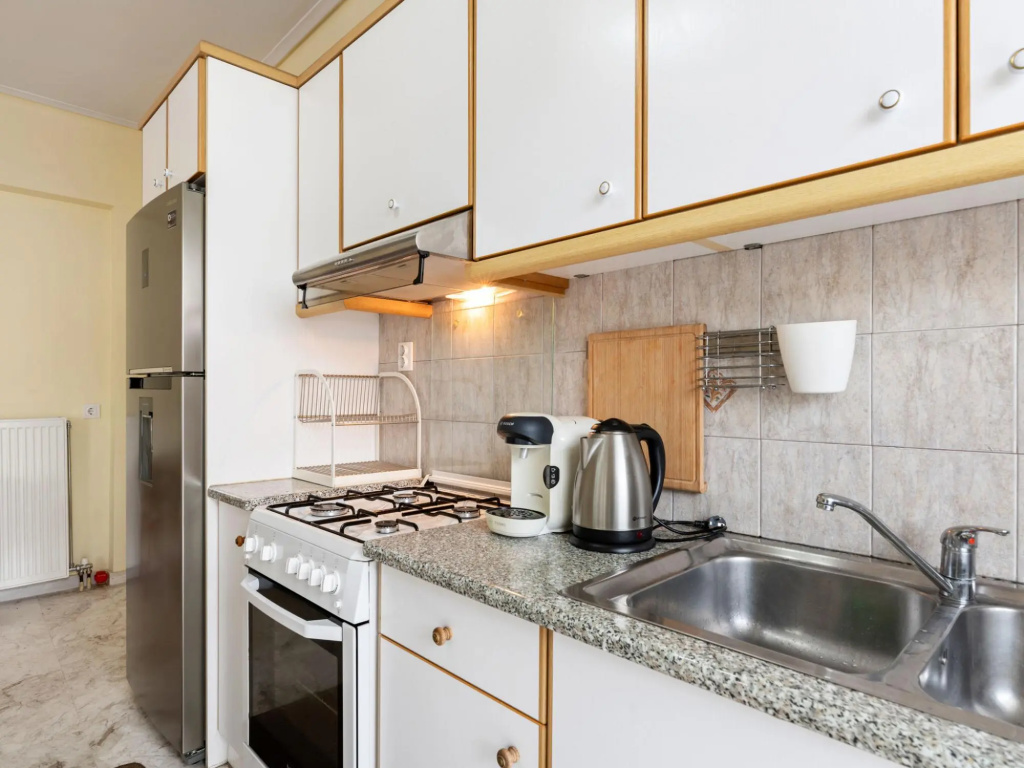 Homely Apartment in Piraeus with Balcony