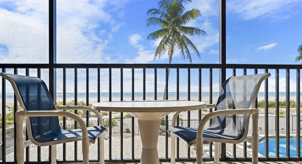 Mariner's Boathouse and Beach Resort by CoolVacay