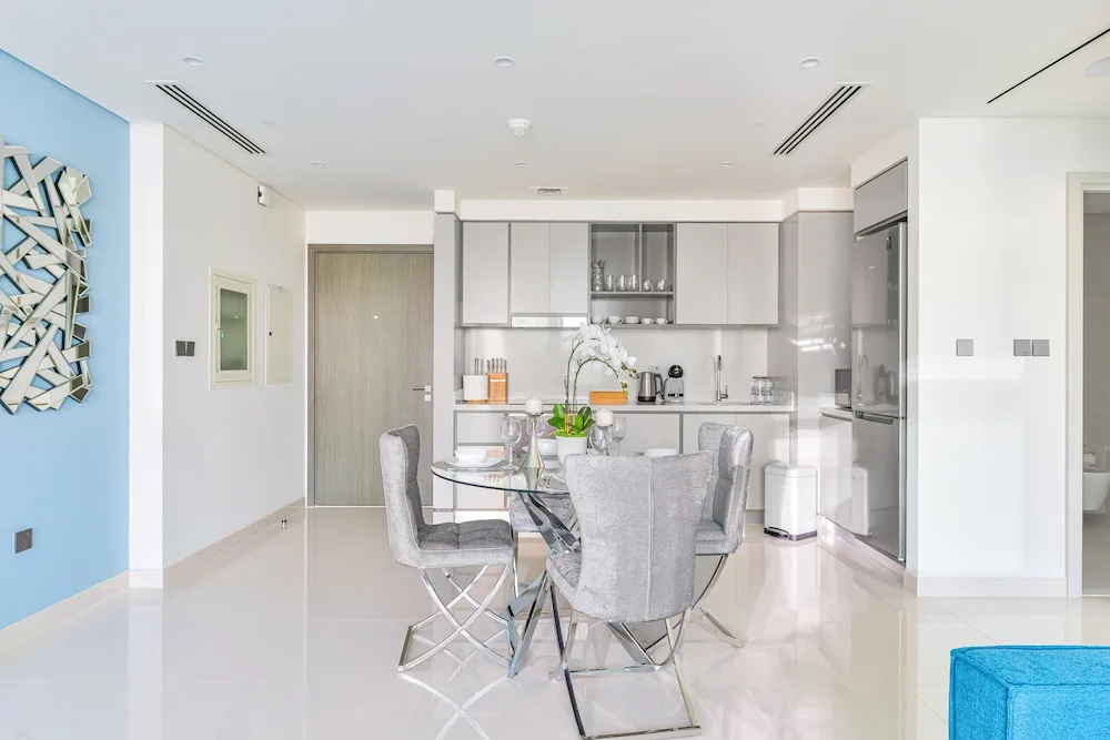 Sunrise Bay - Ultra Luxury Emaar Beachfront - Private Beach and Pool