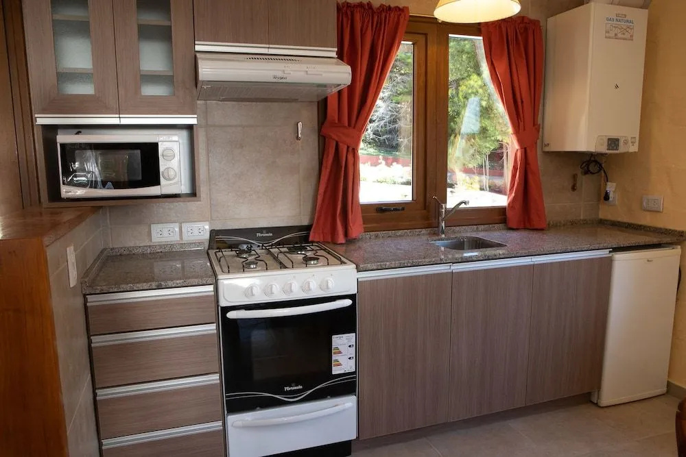 Costa Brava Apart Hotel & Suites