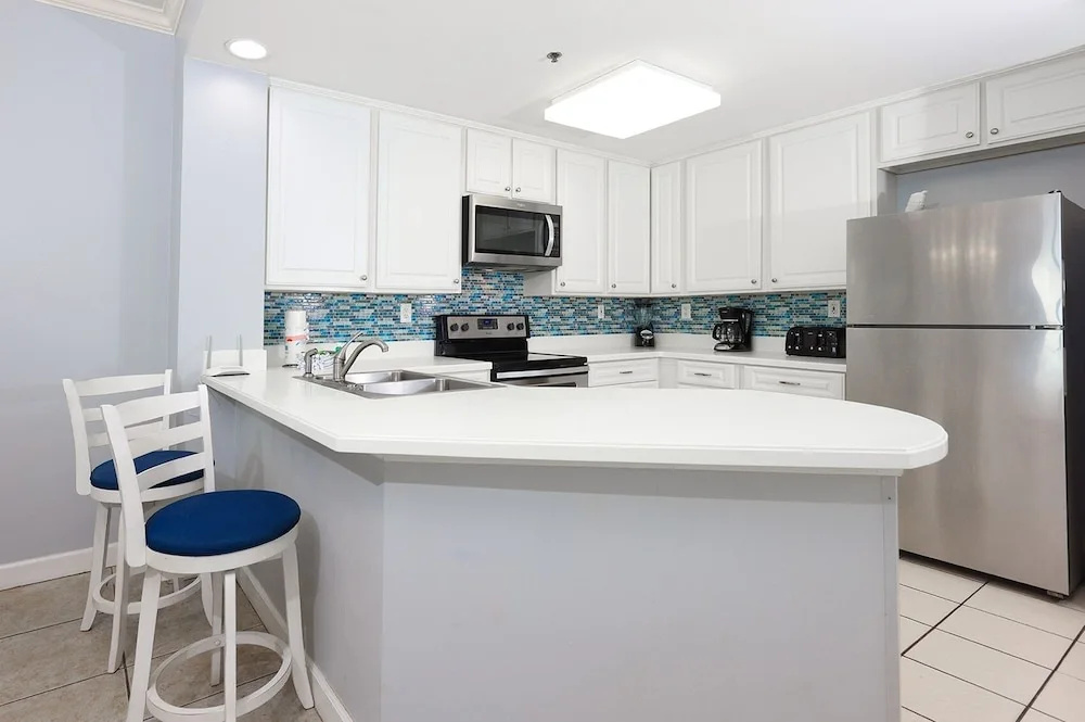 Enclave 405 3 Bedroom Condo