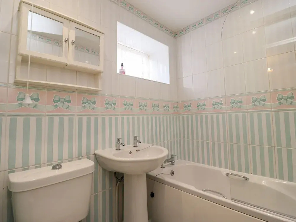Aln Cottage