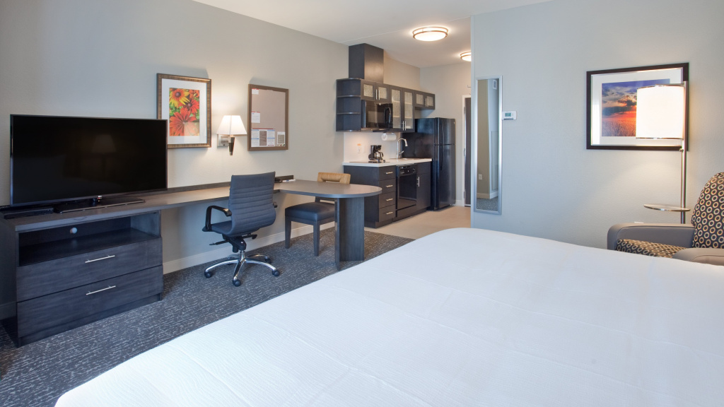 Candlewood Suites Grand Island by IHG