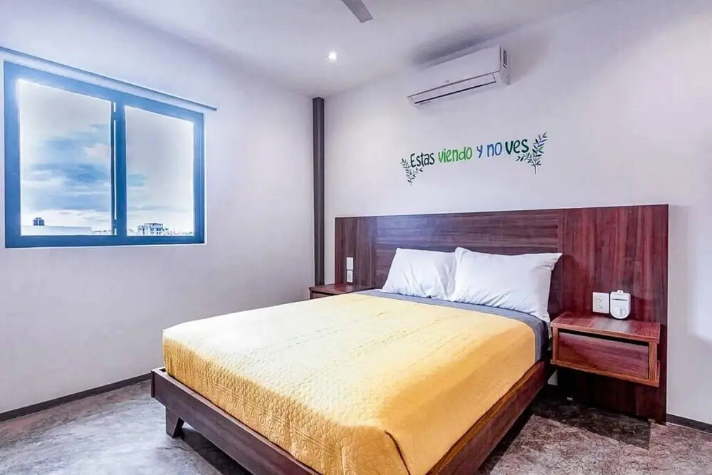 Sunny Private Studio Pool Rooftop Lounge Minutes From the Beach Beaches 5th Avenue