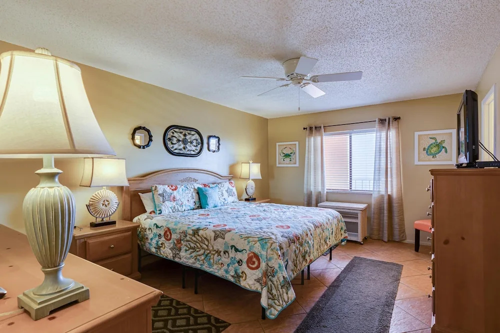 Reef Club by Plumlee Vacation Rentals