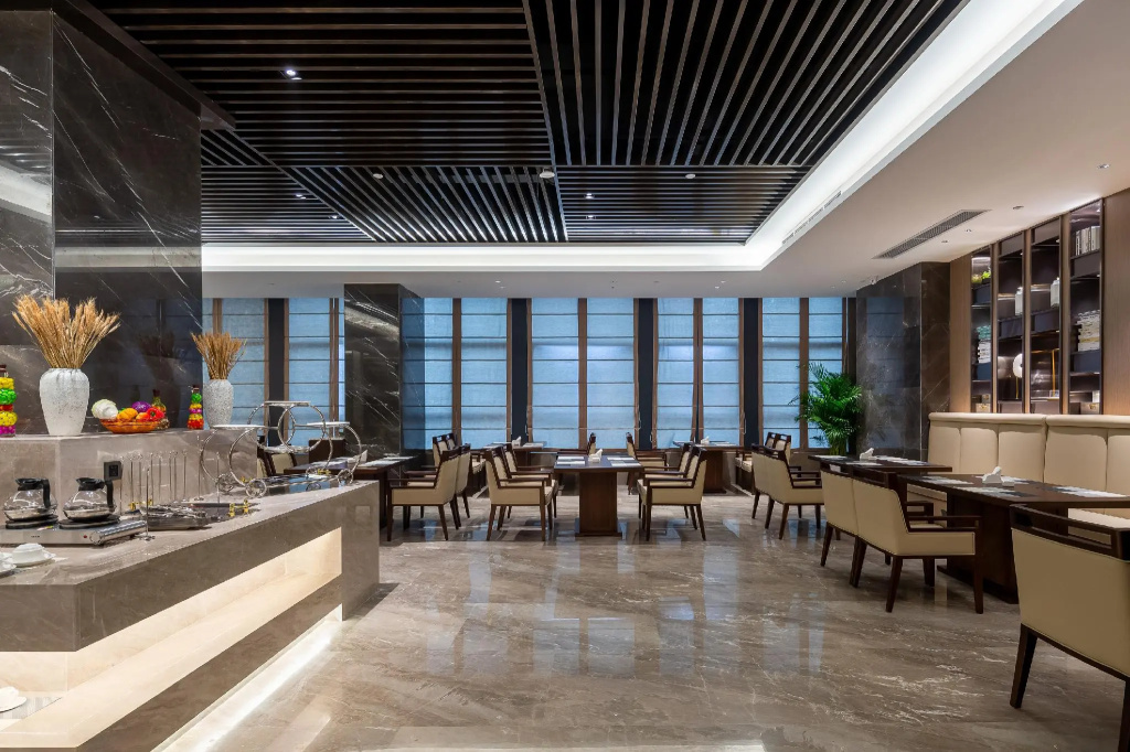 Rezen Hotel Yunyang Lanwan