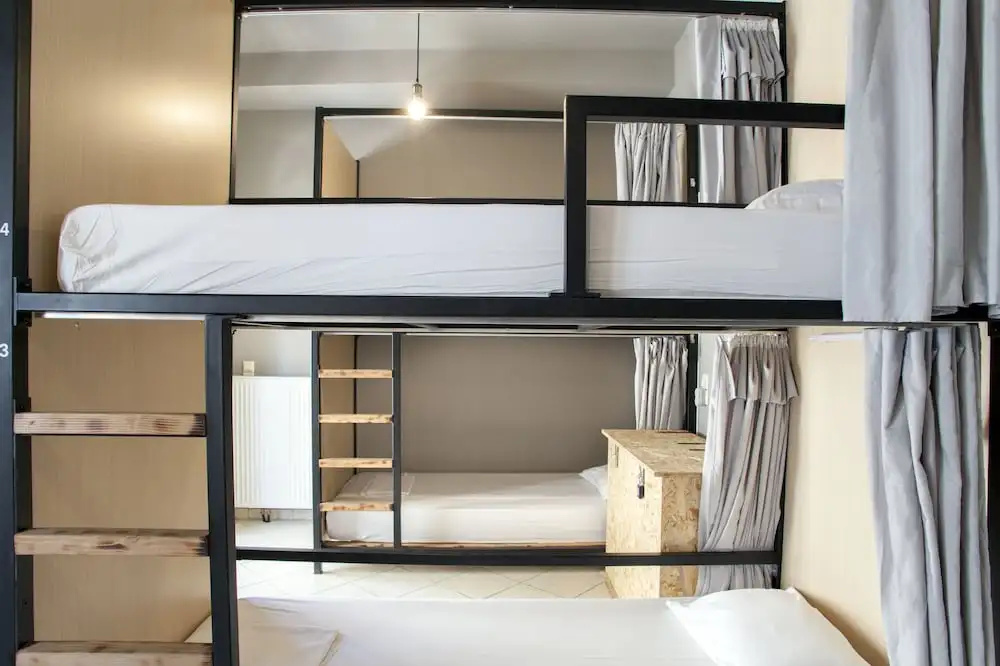 So Young Hostel
