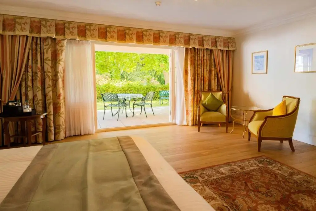 Dixcart Bay Hotel
