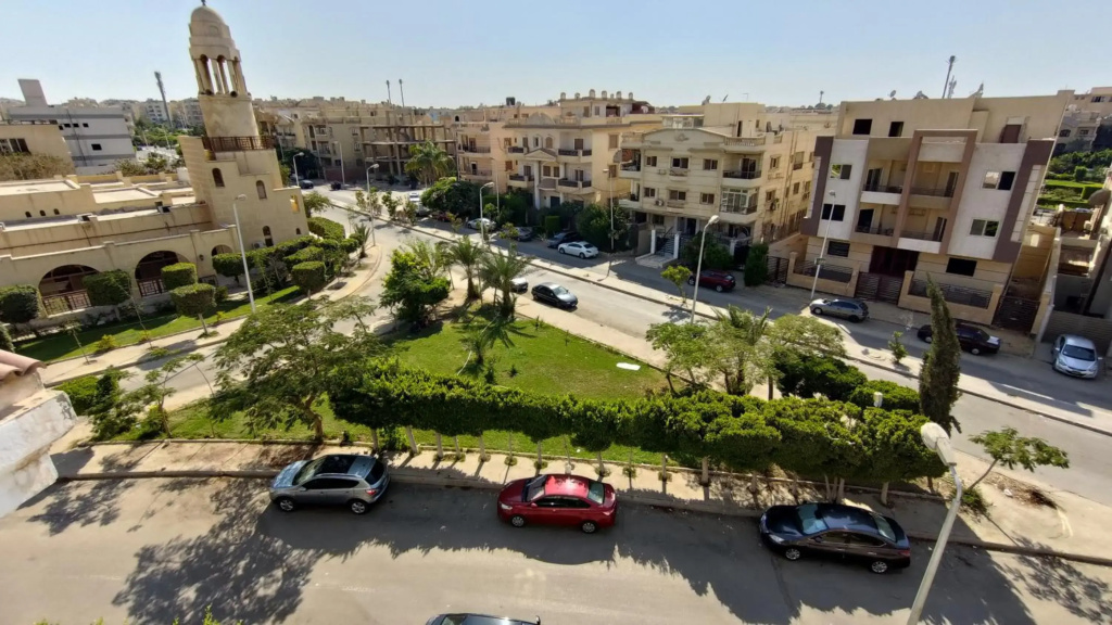 Lovely Studio in Private Villa with Garden View and Free Parking