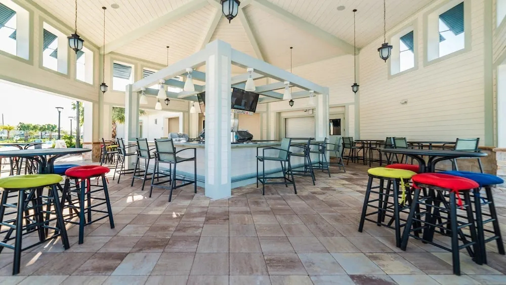 5BR Disney Villa, Private Pool,spa, Game Room