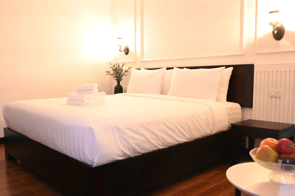 RS1 Hotel