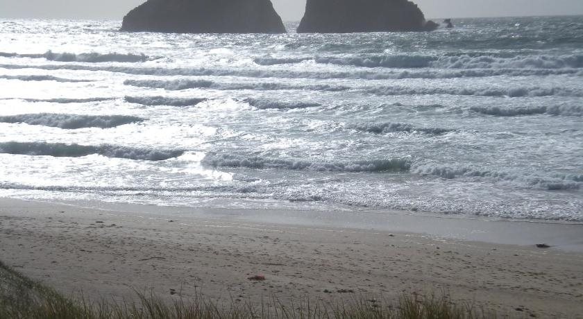 Holywell Bay B&B