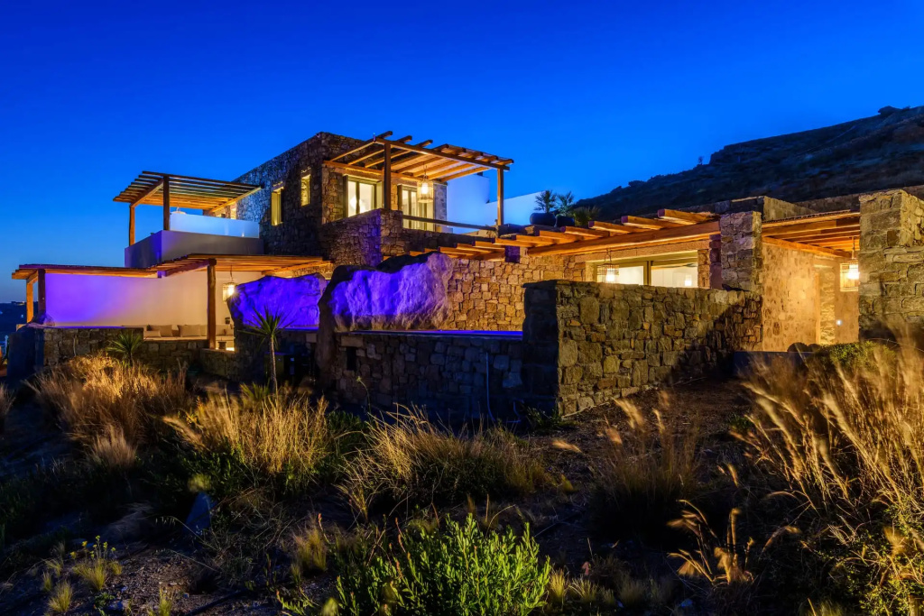Nasta Suites & Villas Intentional Living Mykonos
