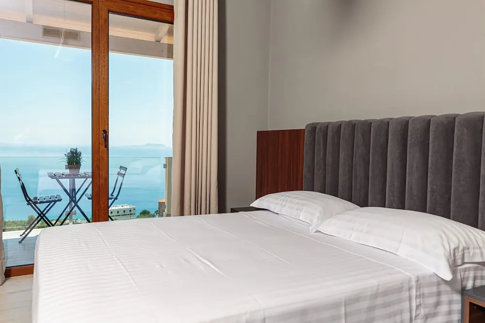 Hotel Amare
