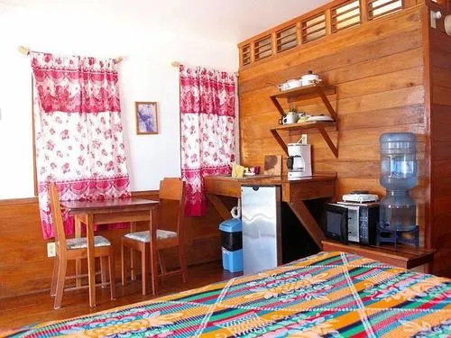 Maya Breeze Inn