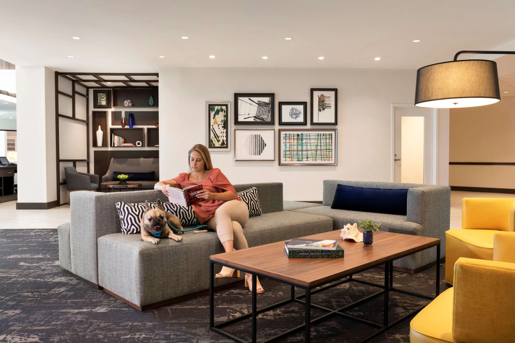 Hyatt Place Virginia Beach Town Center