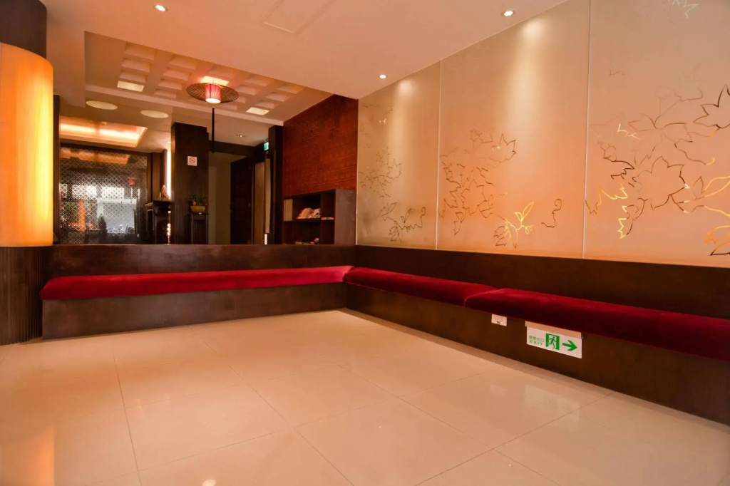 East Town 26 Hotel