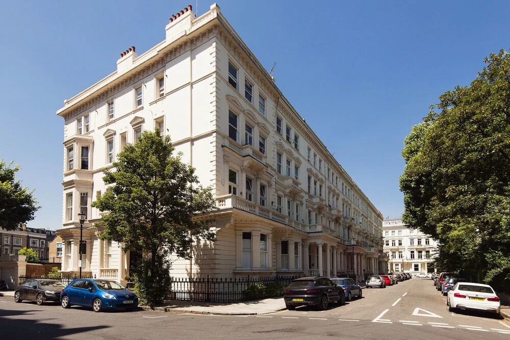 Bright Earls Court Square Apartment - WSN