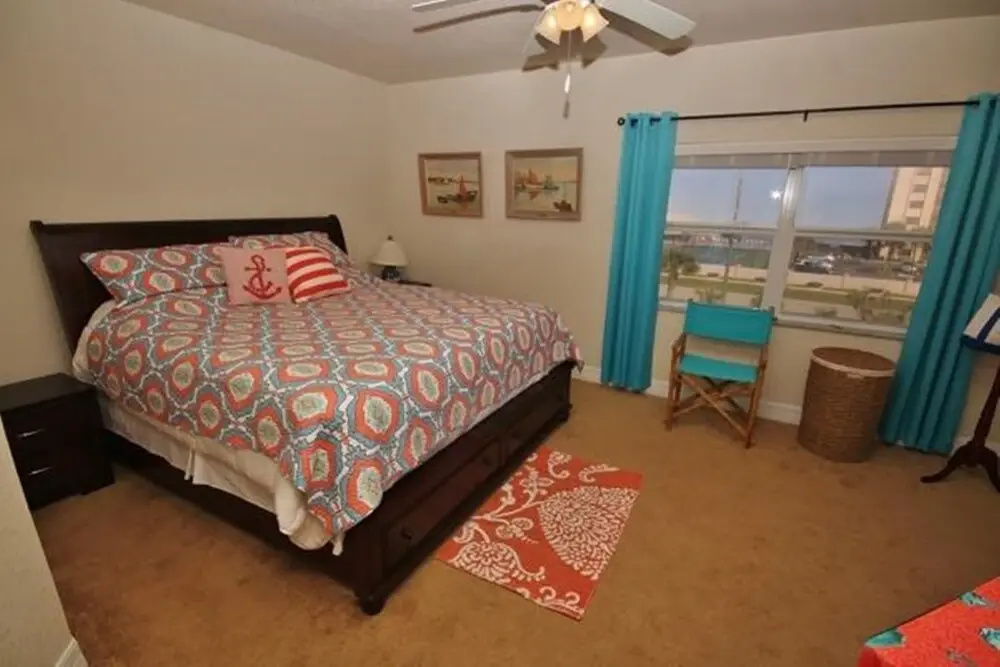Oceanwalk 18-407 Apartment 3
