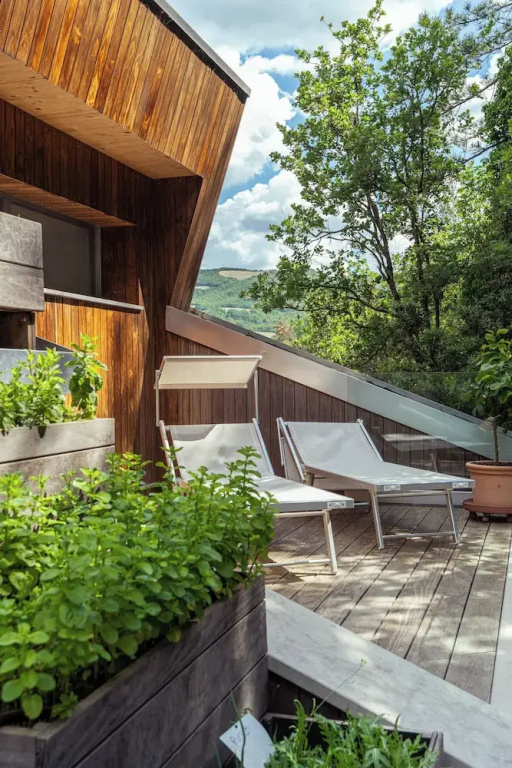 LA FORESTALE Luxury Ecolodge