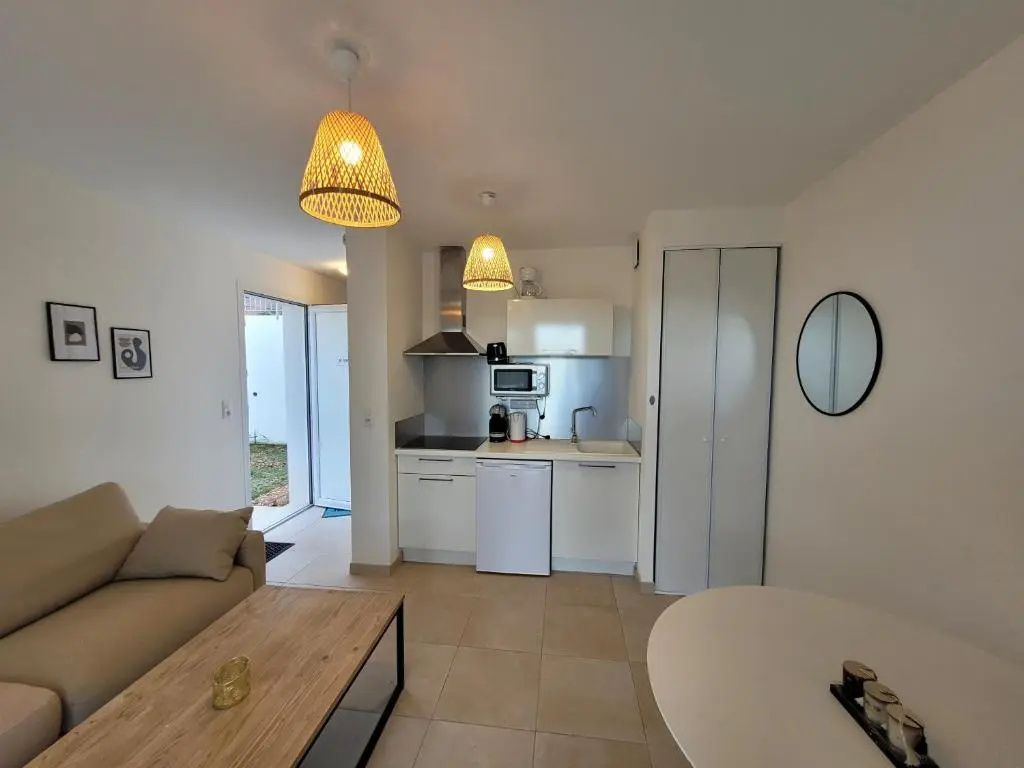 Residence Marina di Bravone - appartement 4 personnes Vue Mer RDC N190