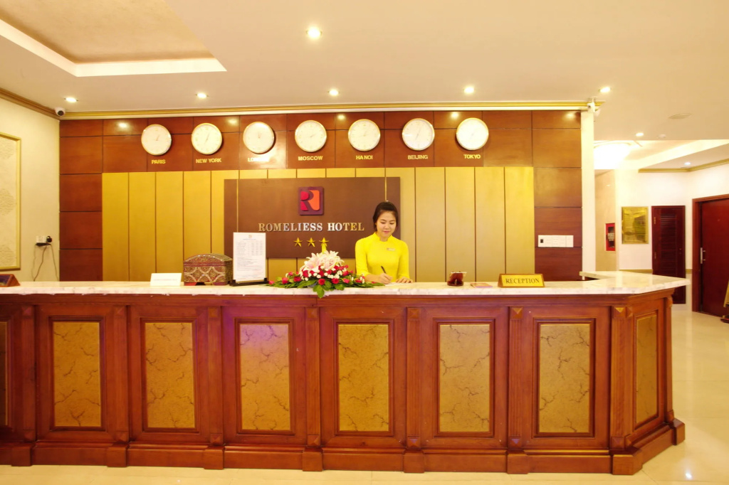 Romeliess Hotel