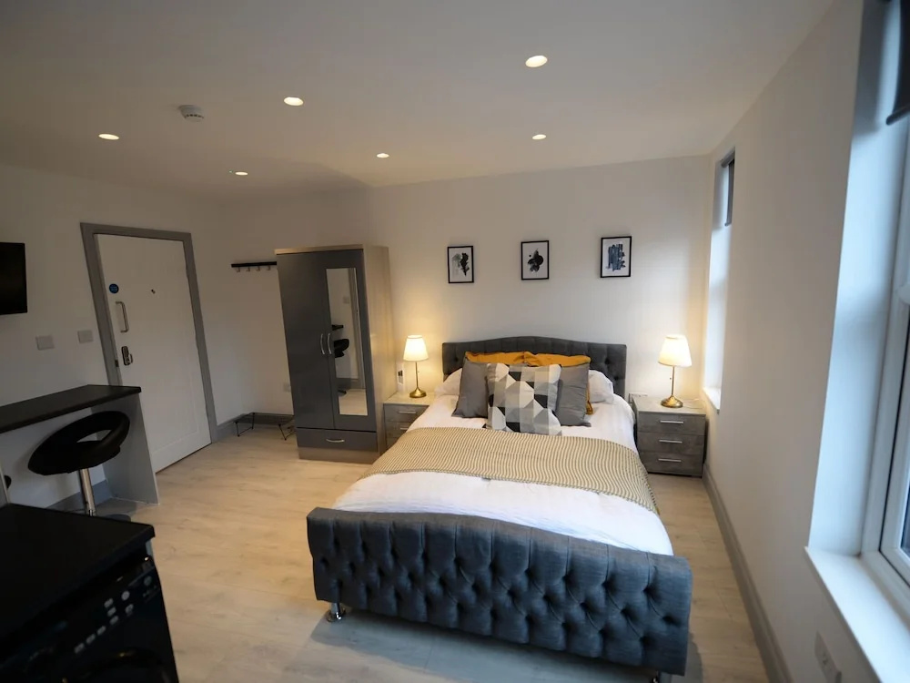 Modern Apartment in Coventry near Belgrade Theatre