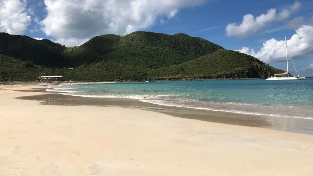 St Martin Beach Resort & Spa