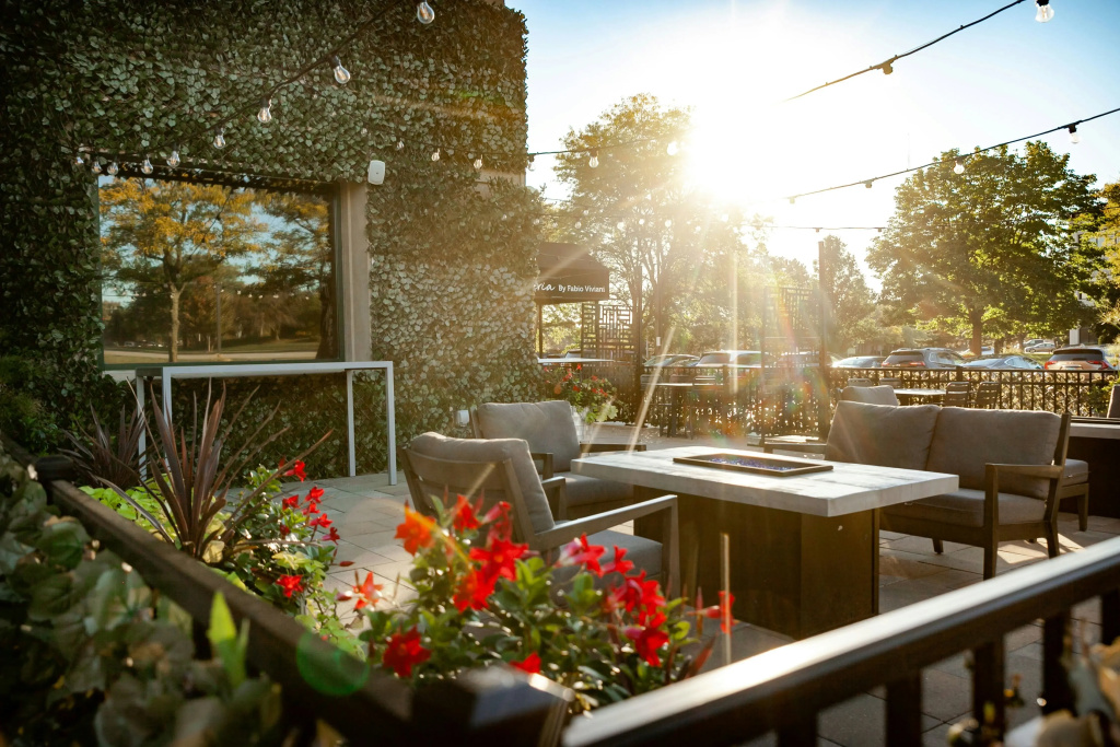 DoubleTree Suites by Hilton Hotel & Conference Center Chicago-Downers Grove