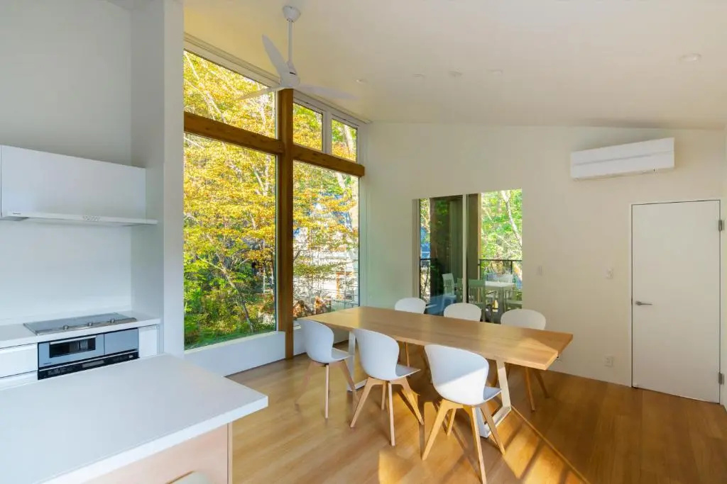 Sanzan Chalet by Hakuba White Fox Company