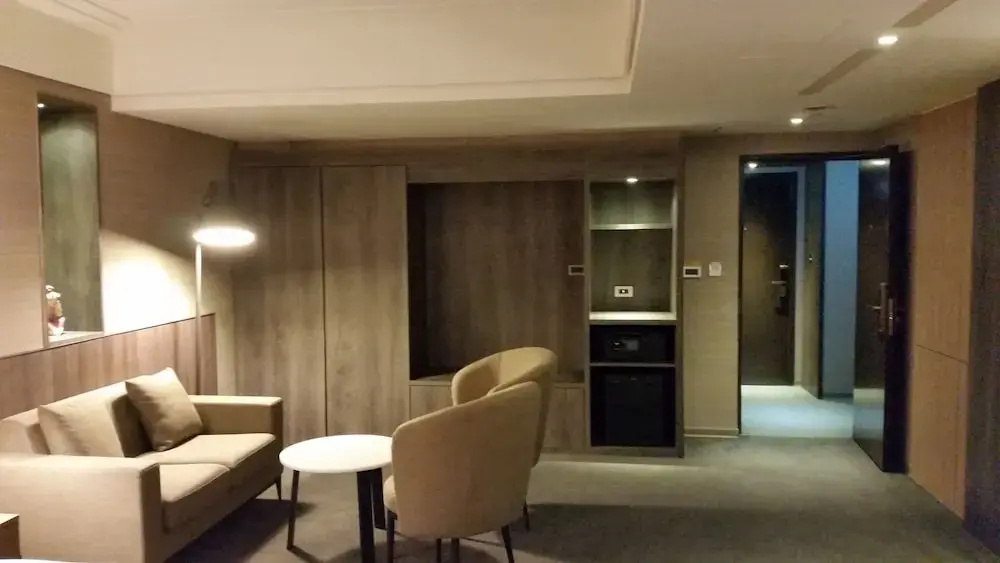 Citizen Hotel