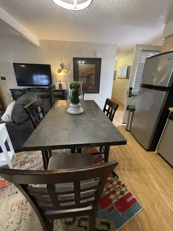 C3 - Mountain Harbor Lodge cottage on Lake Ouachita