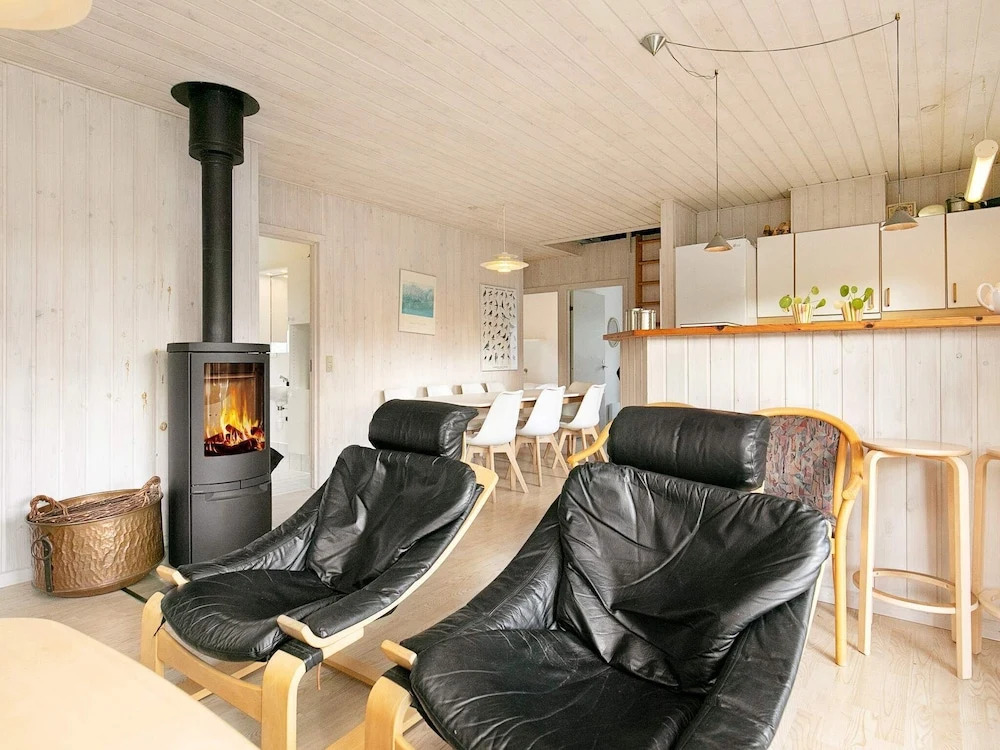 Fabulous Holiday Home in Hals With Whirlpool